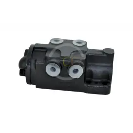 DISTRIBUITOR SERVO U650 38.33.036 MIN1010 IMPORT 	SERVODIRECTIE